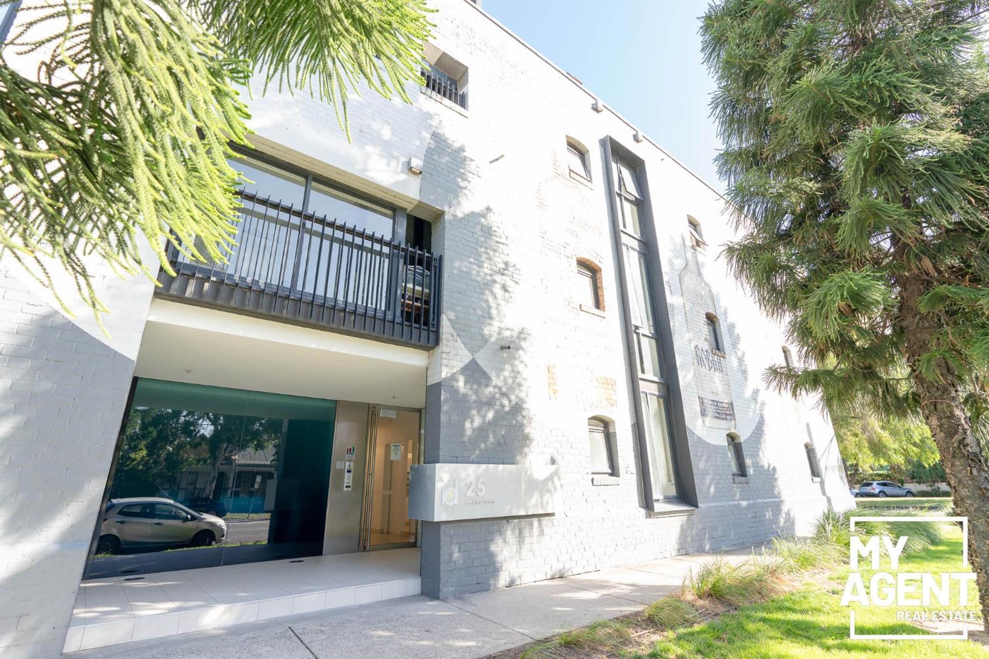 Apartment Wonderful Port 2 Bedroom - Sleeps 4