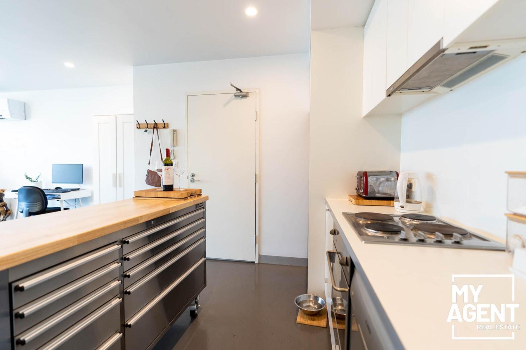 Wonderful Port 2 Bedroom - Sleeps 4 * Melbourne