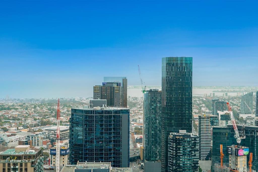 Level 55-pure Elegance Urban Skyline Views 2b2b *