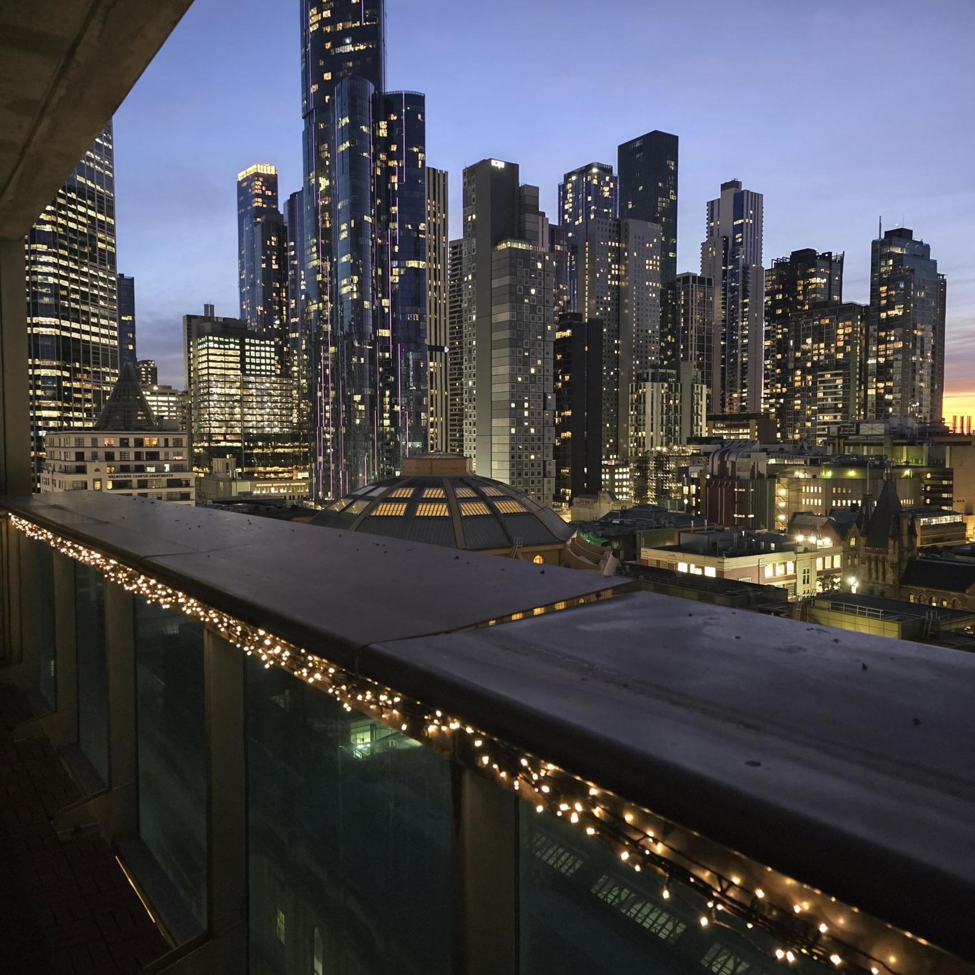 Prestige Dwellings Qv1 Apartment *