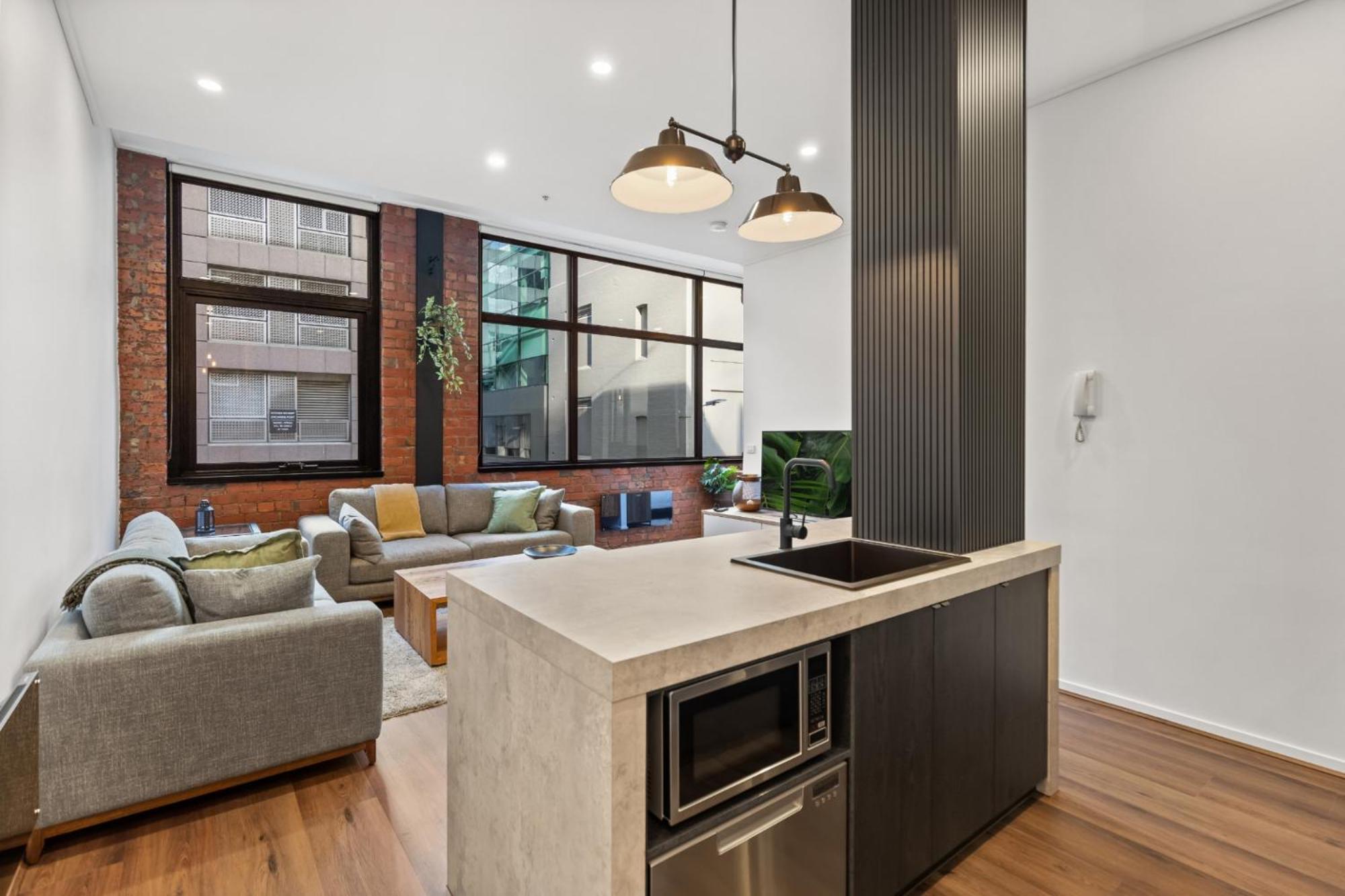 1-bed Warehouse Conversion In Cbd