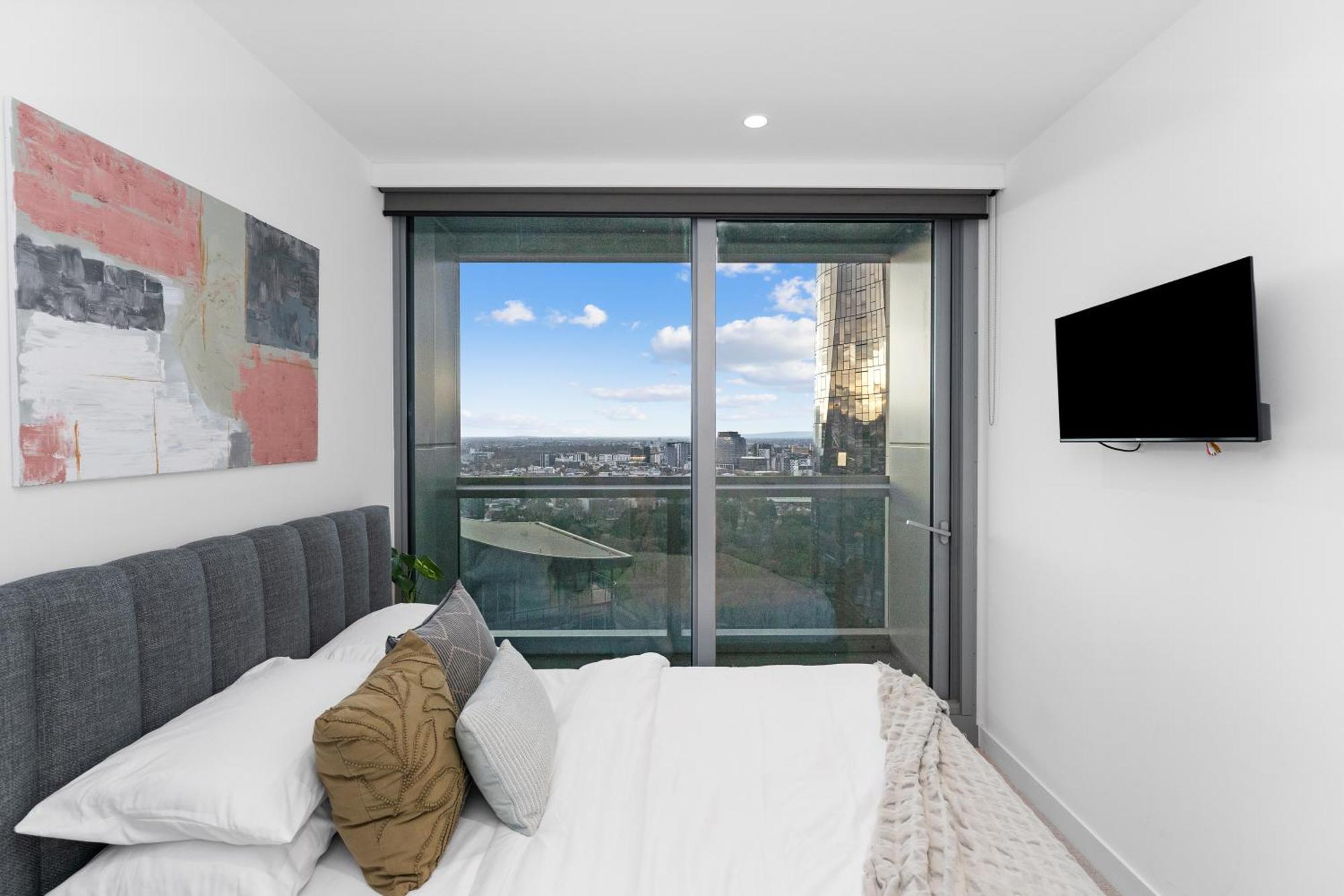 Luxury 2br 2tb Apartment *