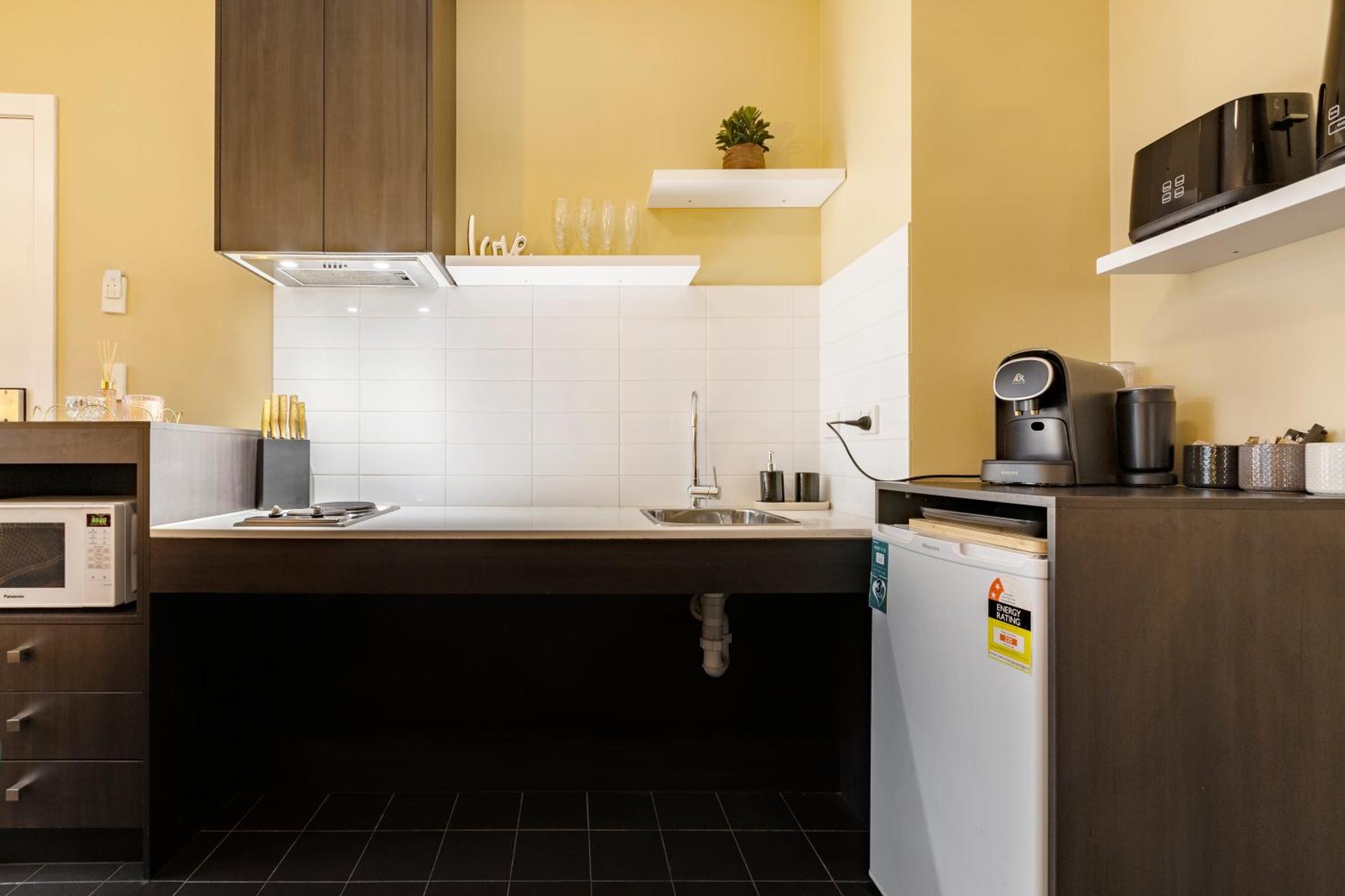 Boutique Retreat In Heart Of Cbd Mobility-friendly * Melbourne