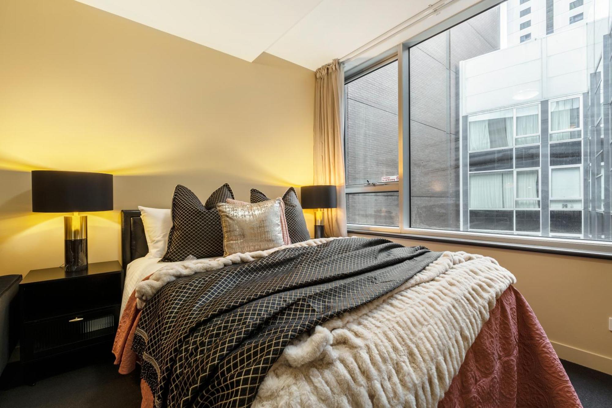Boutique Retreat In Heart Of Cbd Mobility-friendly * Melbourne