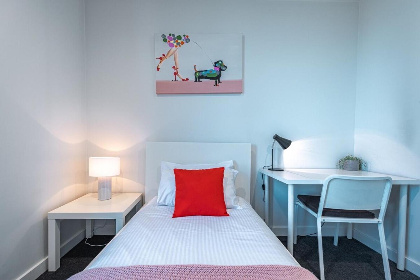Apartment St Kilda 2br2ba Balcony Viewworkstation Park *