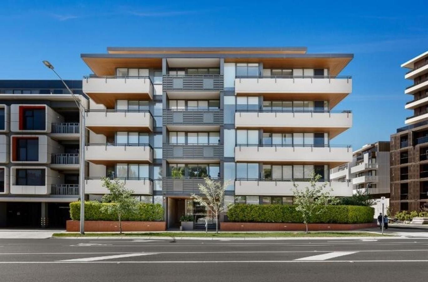 Brand New 2br2ba Caulfield Parkbalcony Poolgym * Melbourne
