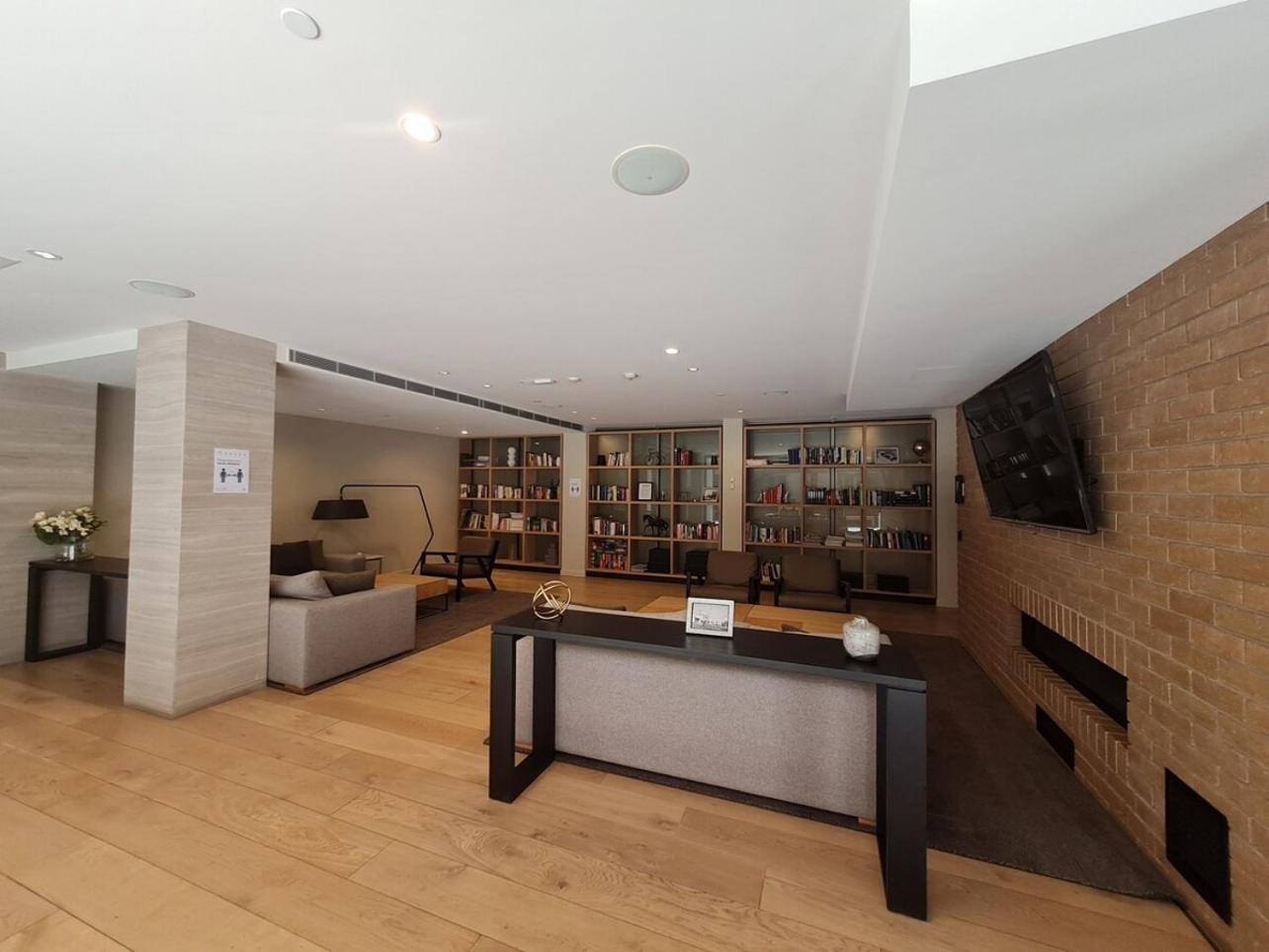 Apartment Brand New 2br2ba Caulfield Parkbalcony Poolgym