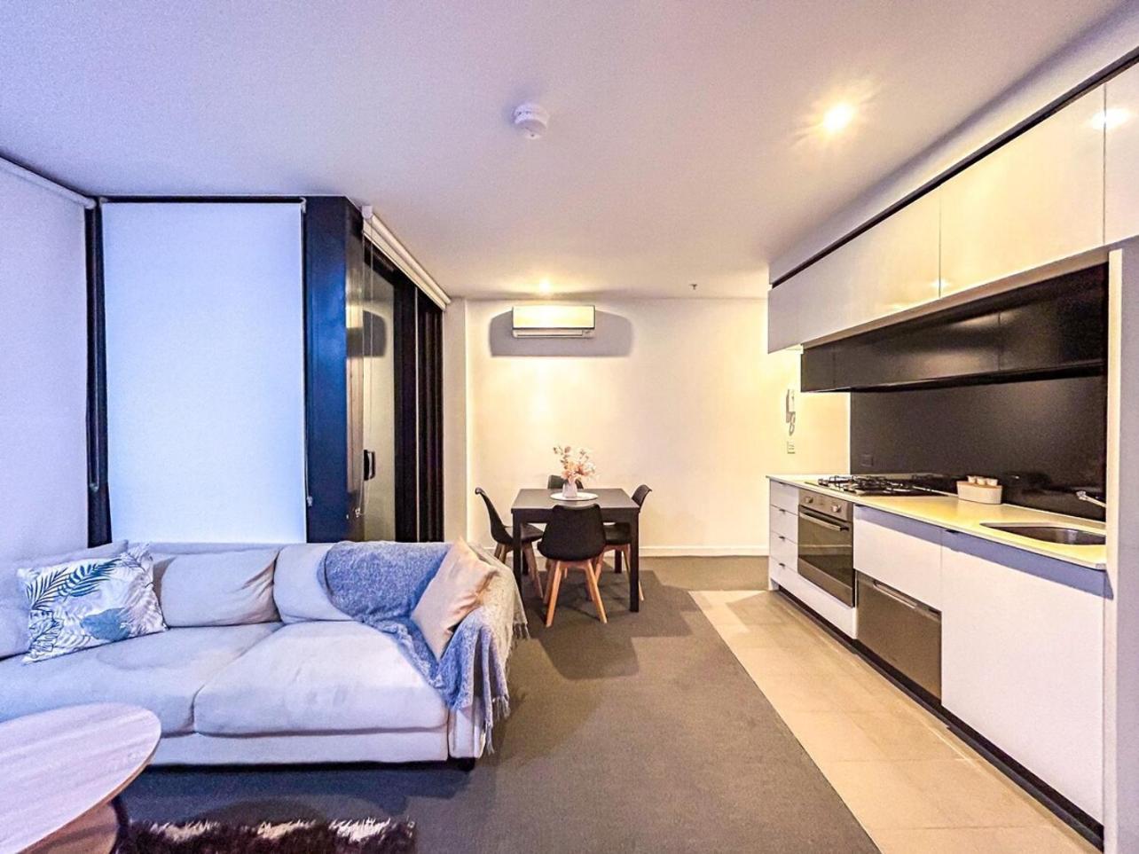 Fantastic View 2br1ba In Cbd Wifi Balcony * Melbourne