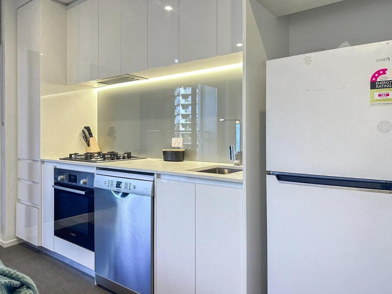 Apartment Stylish 1br1ba In Footscray Pool Gym Wifi *