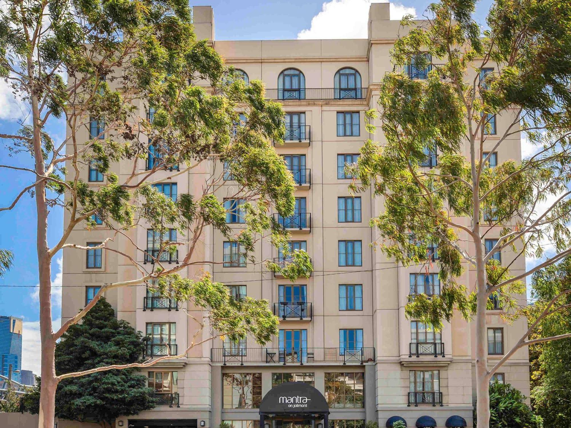 Mantra On Jolimont Aparthotel 4*