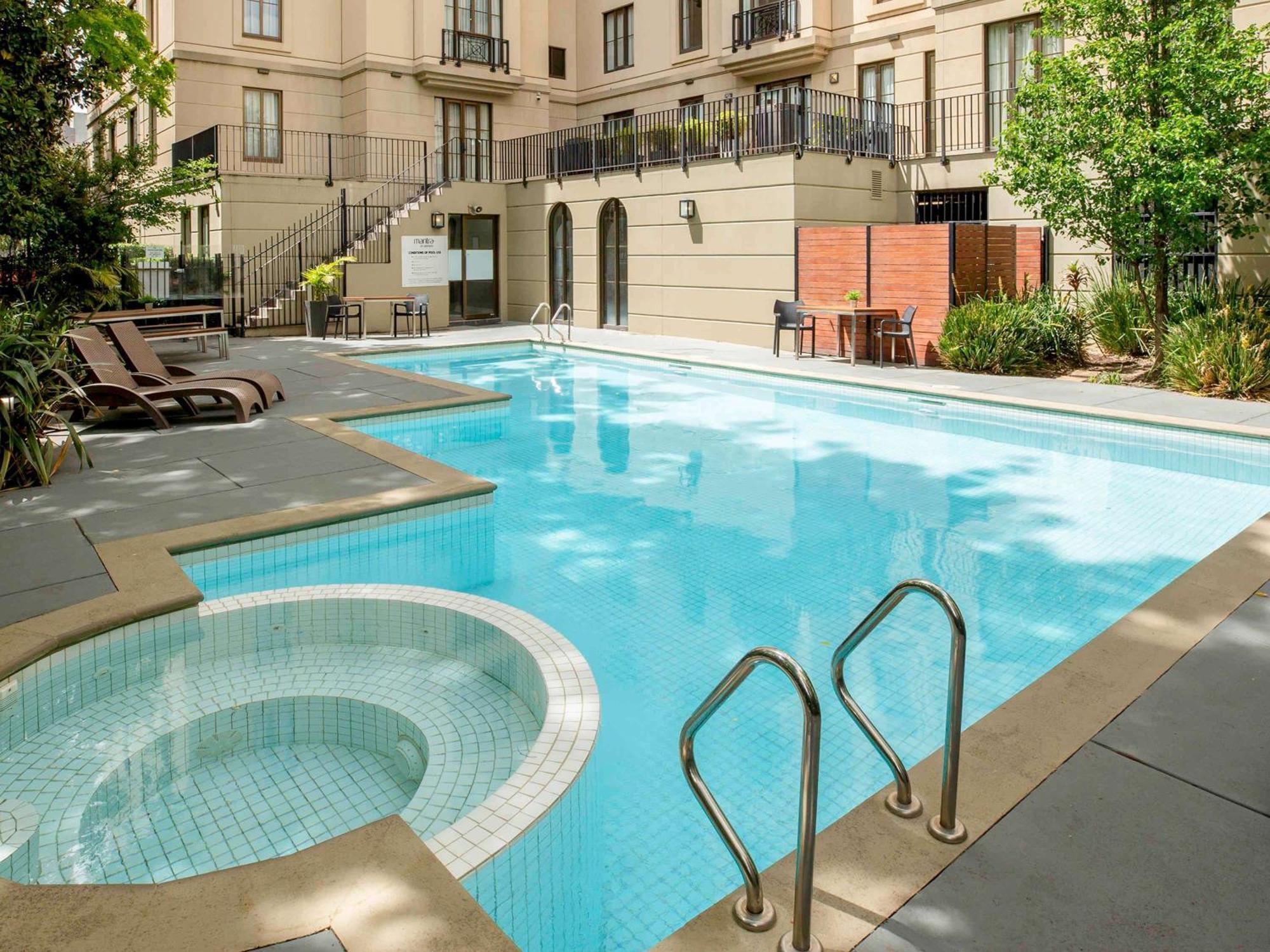 Mantra On Jolimont Aparthotel 4*