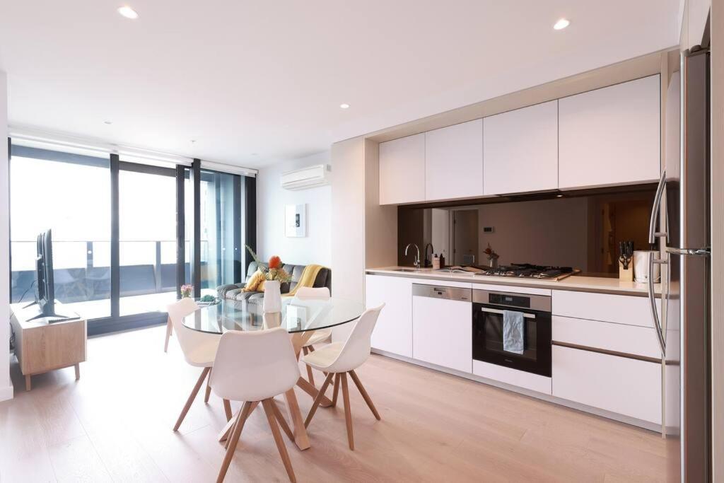 914d Lovely 2bedrooms Abnb View Near Yara River With Free Parking Melbourne