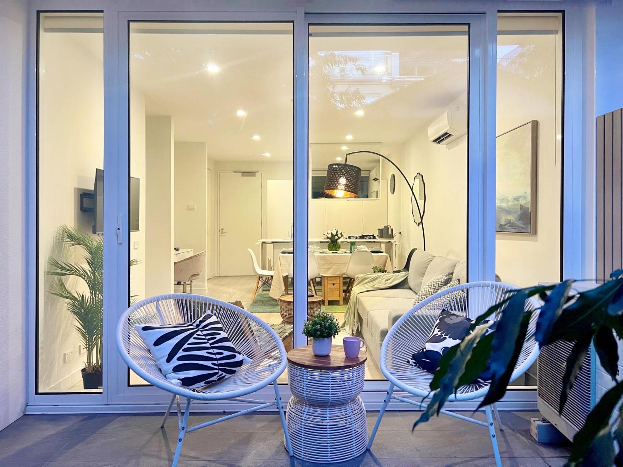 Apartment Indulge Luxury Near Brighton With Private Garden Parking *