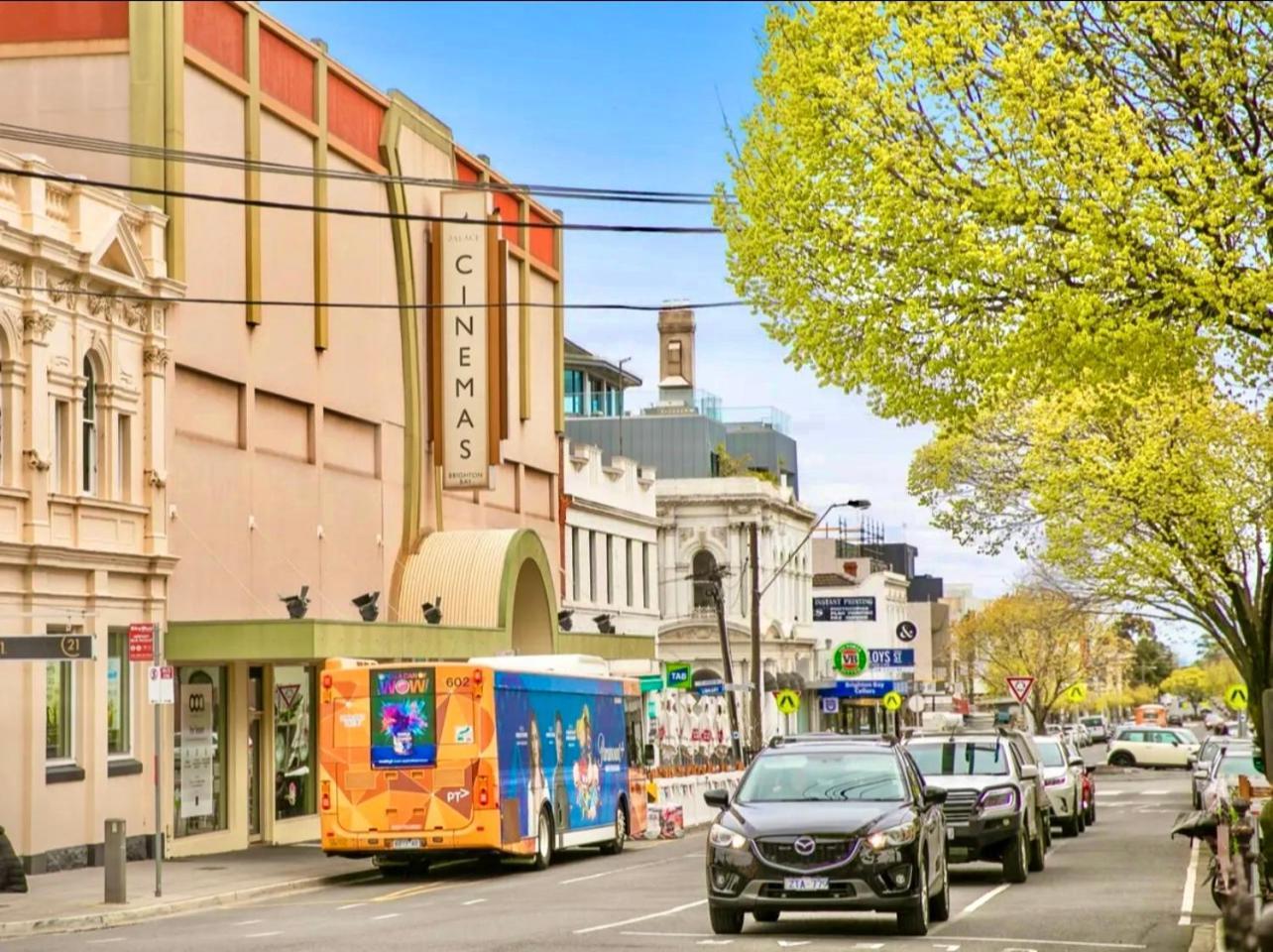 Indulge Luxury Near Brighton With Private Garden Parking Melbourne