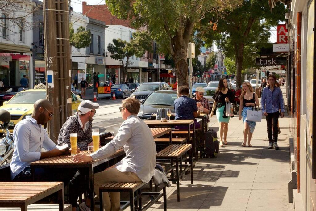 Truly Tremendous 4br Tivoli Rd South Yarra Holiday home Melbourne