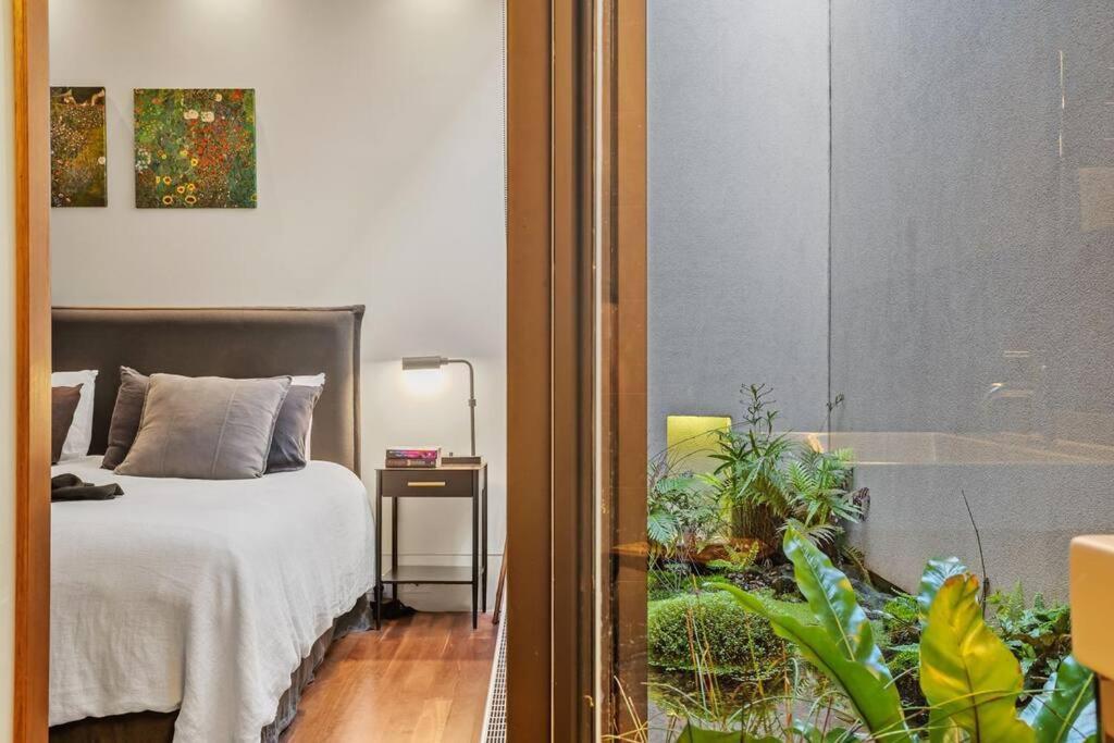 Truly Tremendous 4br Tivoli Rd South Yarra * Melbourne