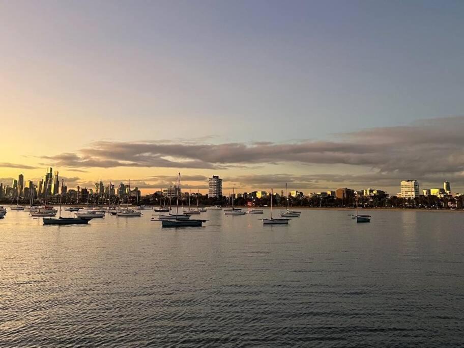 Sensational St Kilda At Sunset Tower * Melbourne