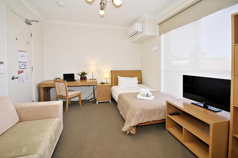 6b - Executive In Large In Brunswick Melbourne