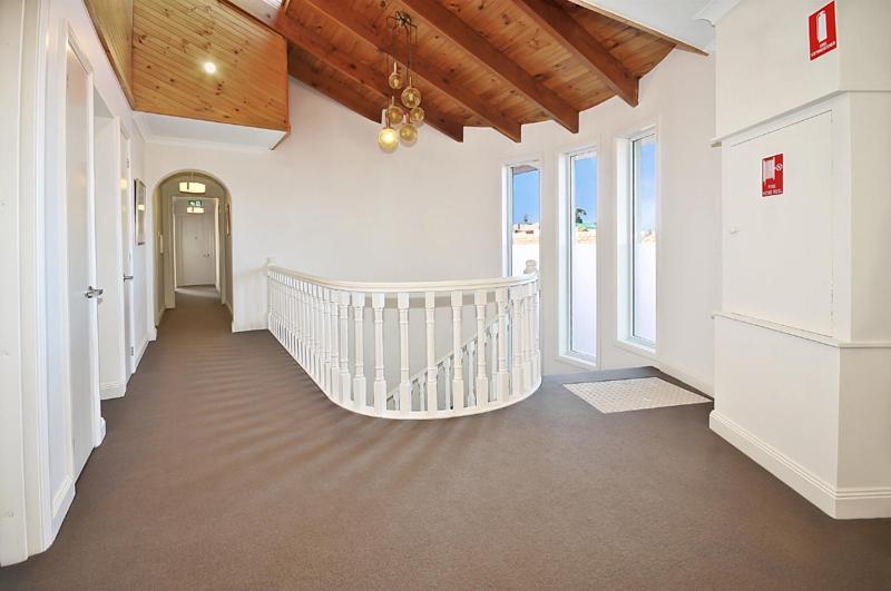 Guest house 6b - Executive In Large In Brunswick Melbourne