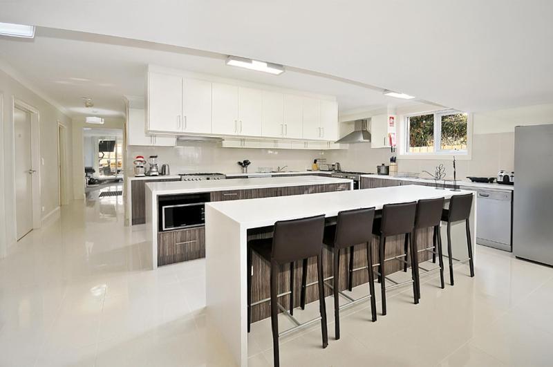 Guest house 6b - Executive In Large In Brunswick Melbourne