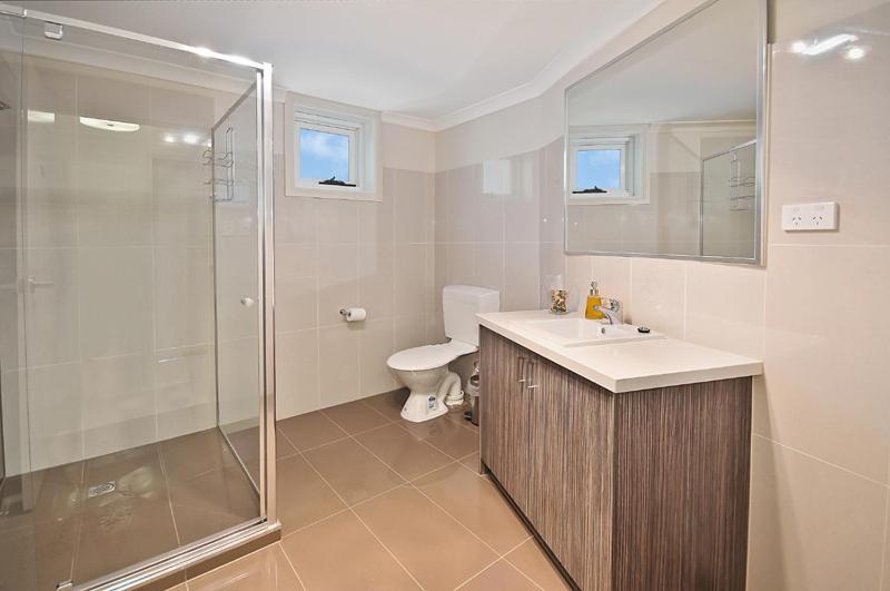 Guest house 6b - Executive In Large In Brunswick Melbourne