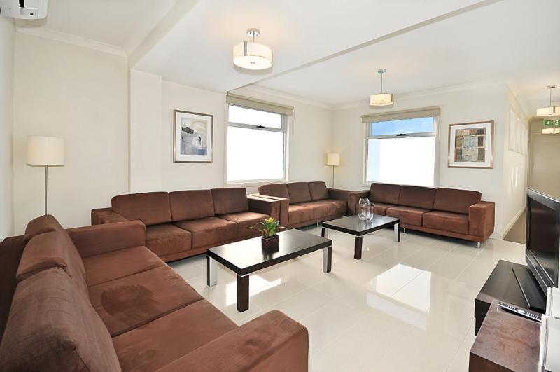 6b - Executive In Large In Brunswick Melbourne