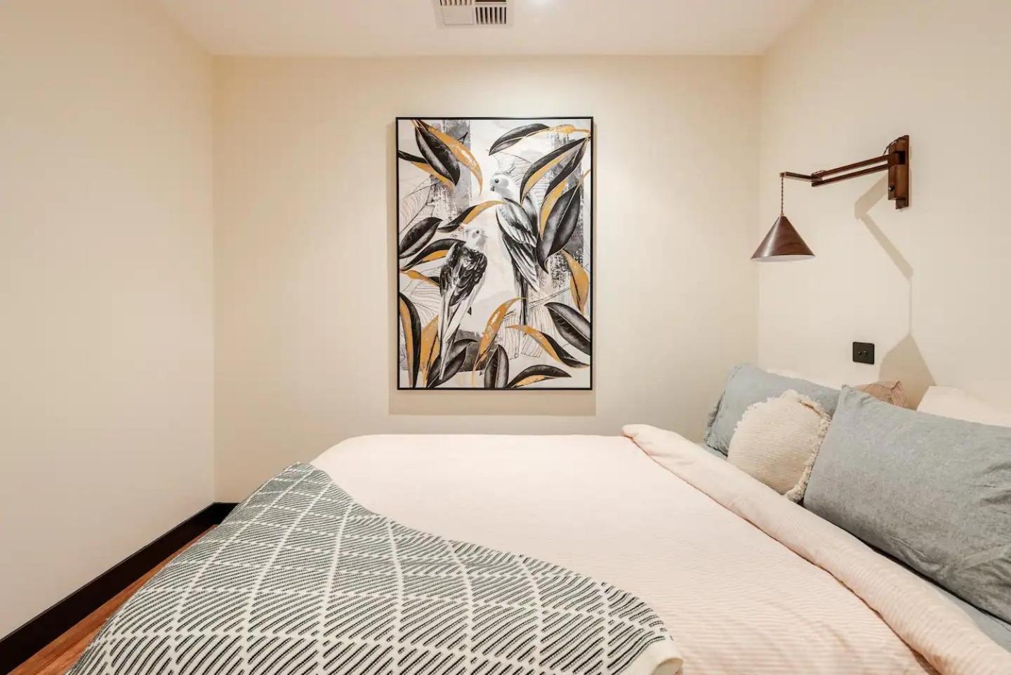 Riverside Cbd Apartment Melbourne