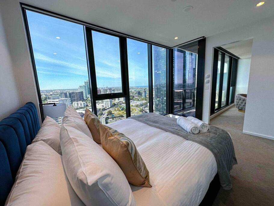 Premier 3 Bedroom In Southbank Apartment Melbourne