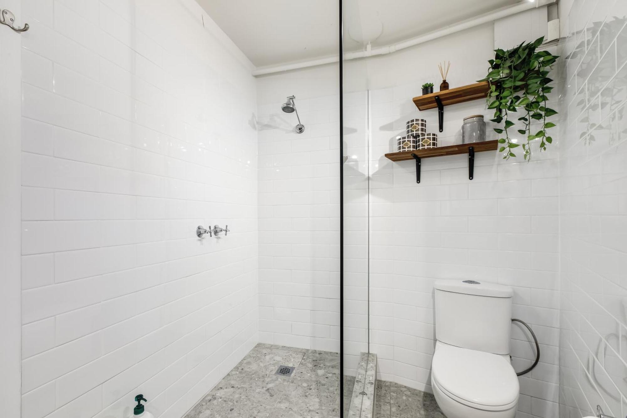 Style - Steps To Emporium & Apartment Melbourne