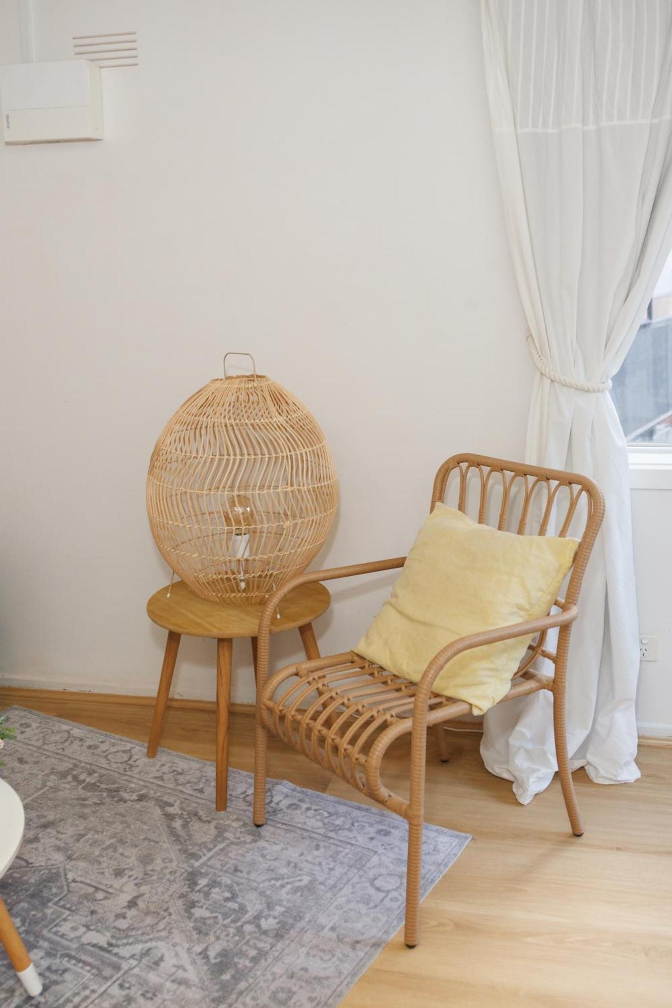 Apartment Style - Steps To Emporium & Melbourne