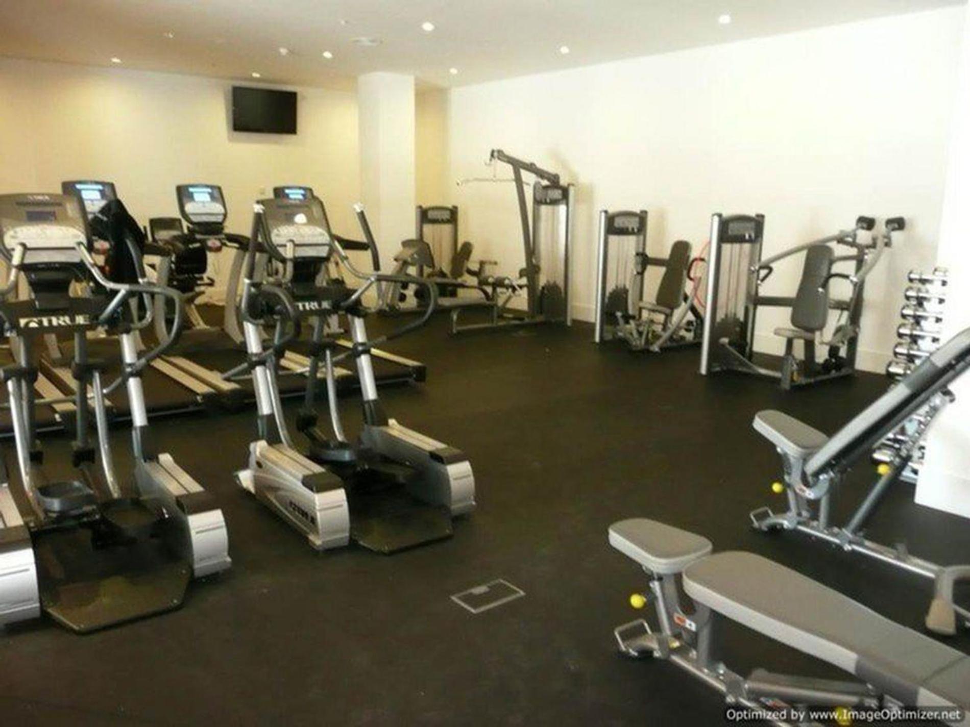 Apartment Sky-high South Yarra Luxury 2 Bed Sleeping Up To 4 *