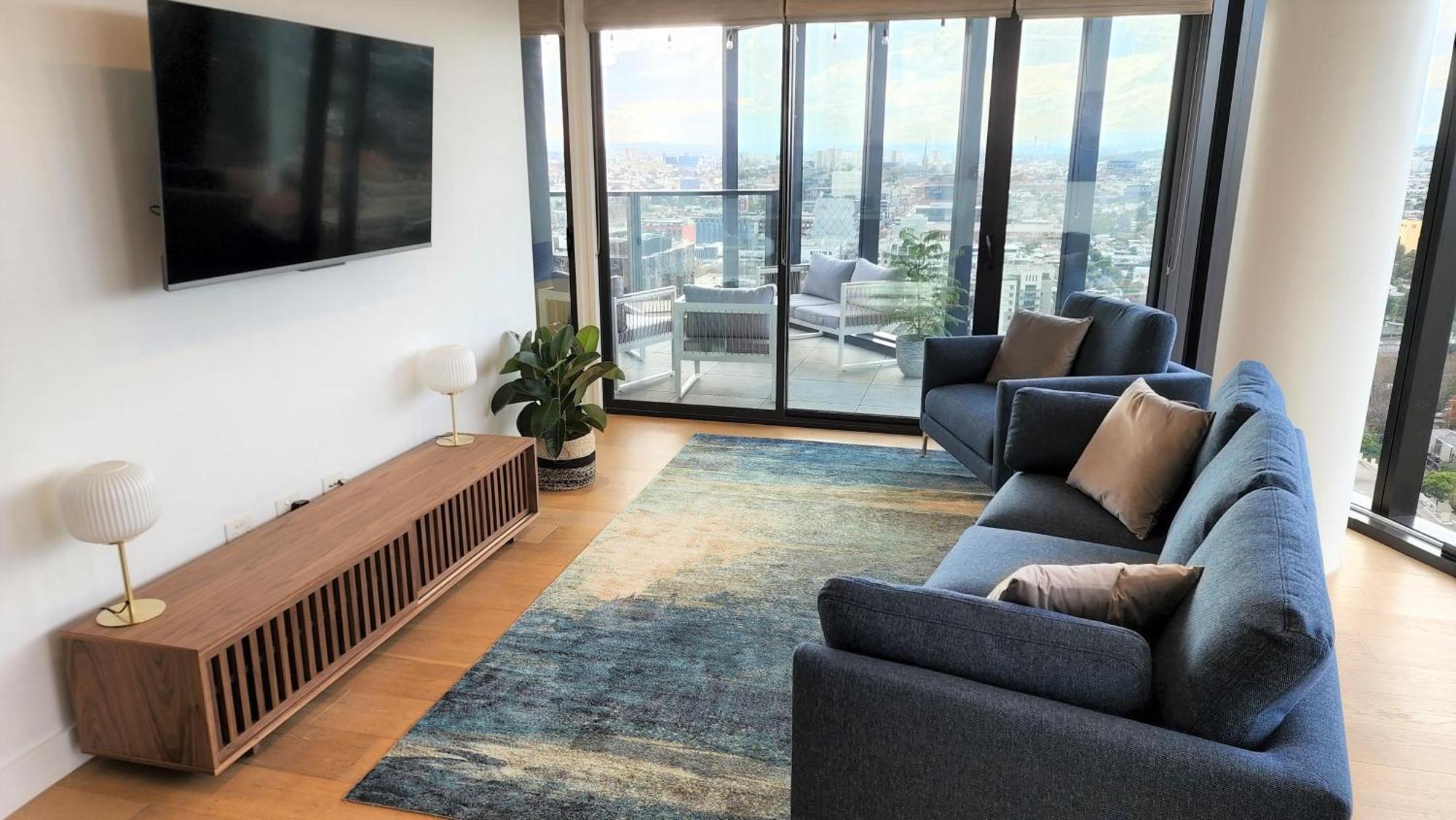 Sky-high South Yarra Luxury 2 Bed Sleeping Up To 4 * Melbourne