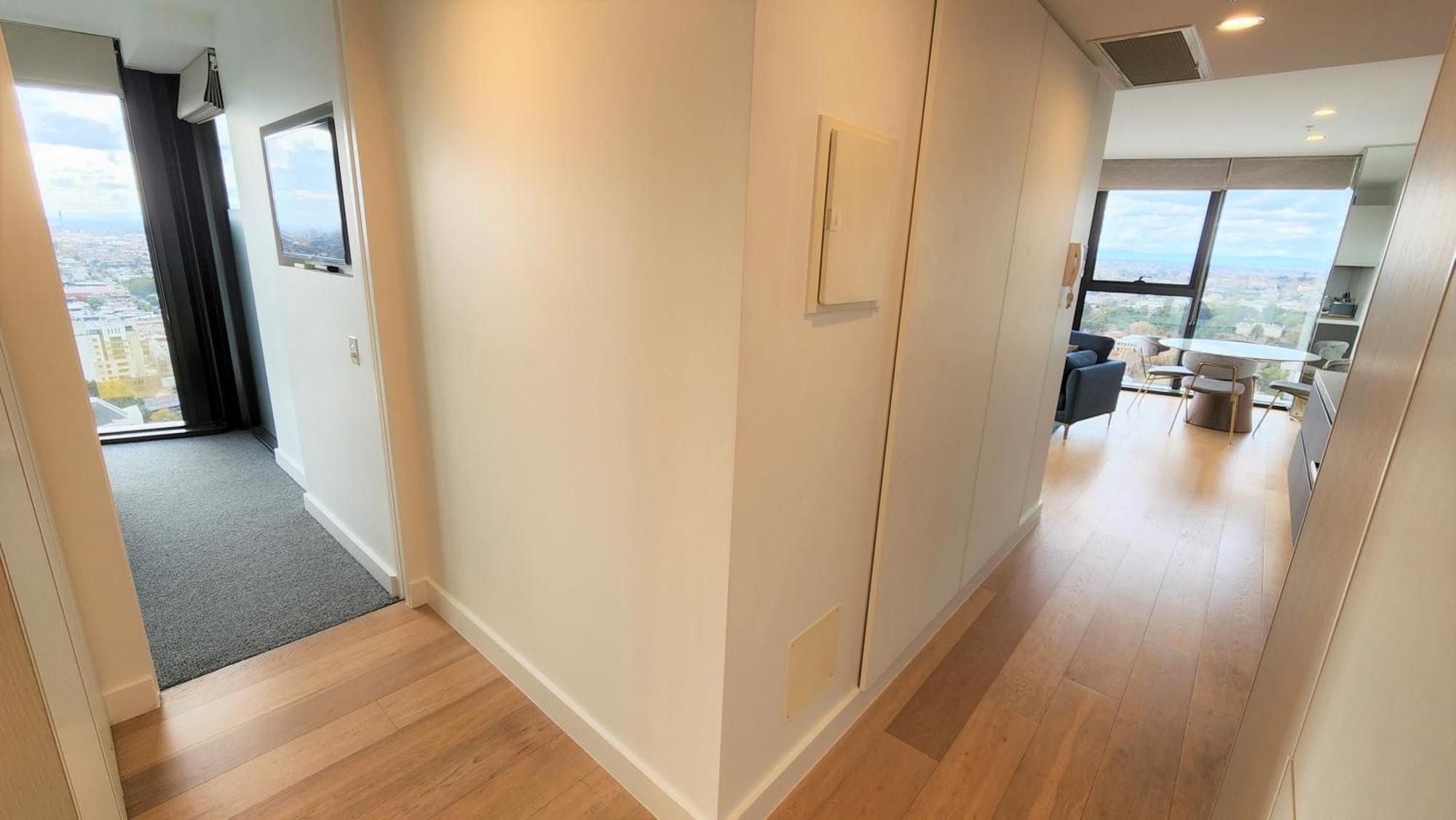 Apartment Sky-high South Yarra Luxury 2 Bed Sleeping Up To 4 *