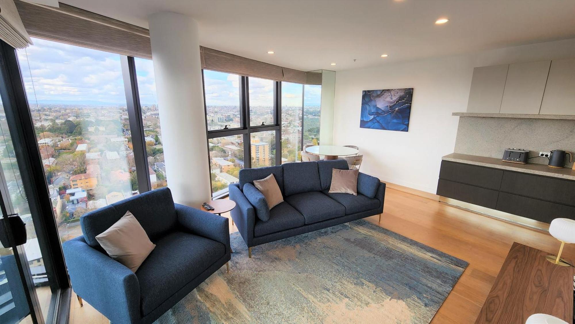 Apartment Sky-high South Yarra Luxury 2 Bed Sleeping Up To 4 Melbourne