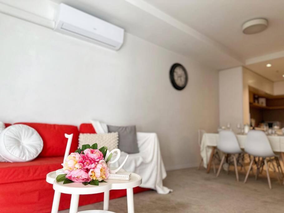 Apartment Fc104 -1 Bath 2 Bedroom Modern Oasis With, Pool & Gym