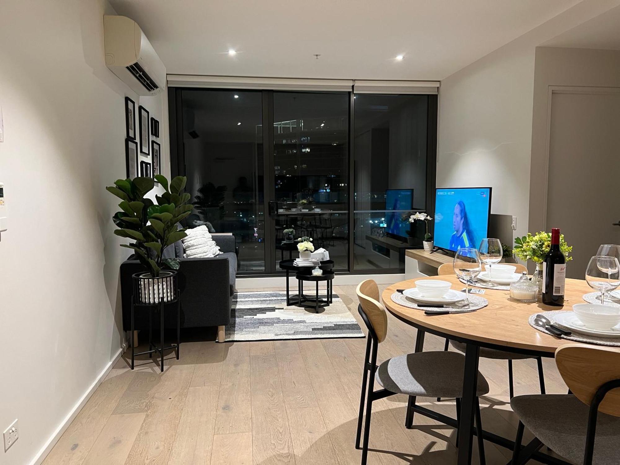 Free Parking Brand New 1br Waterfront Docklands Awesome View Melbourne