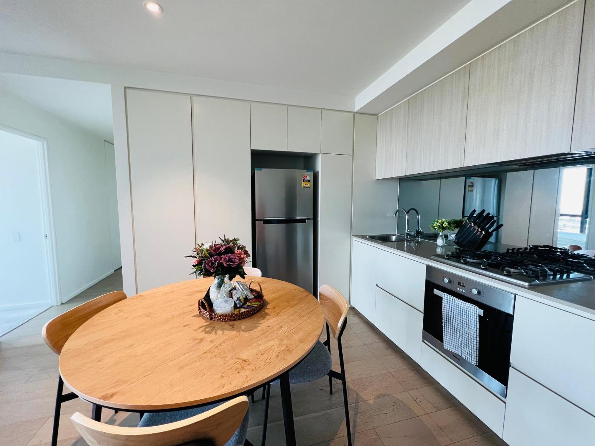 Apartment Free Parking Brand New 1br Waterfront Docklands Awesome View