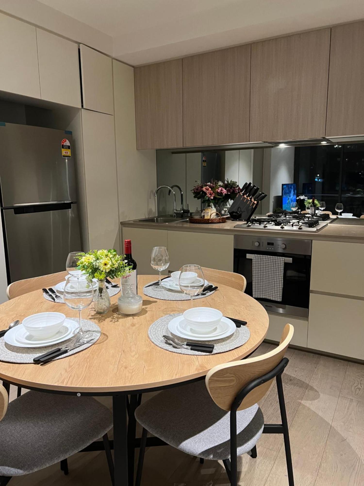 Free Parking Brand New 1br Waterfront Docklands Awesome View Melbourne