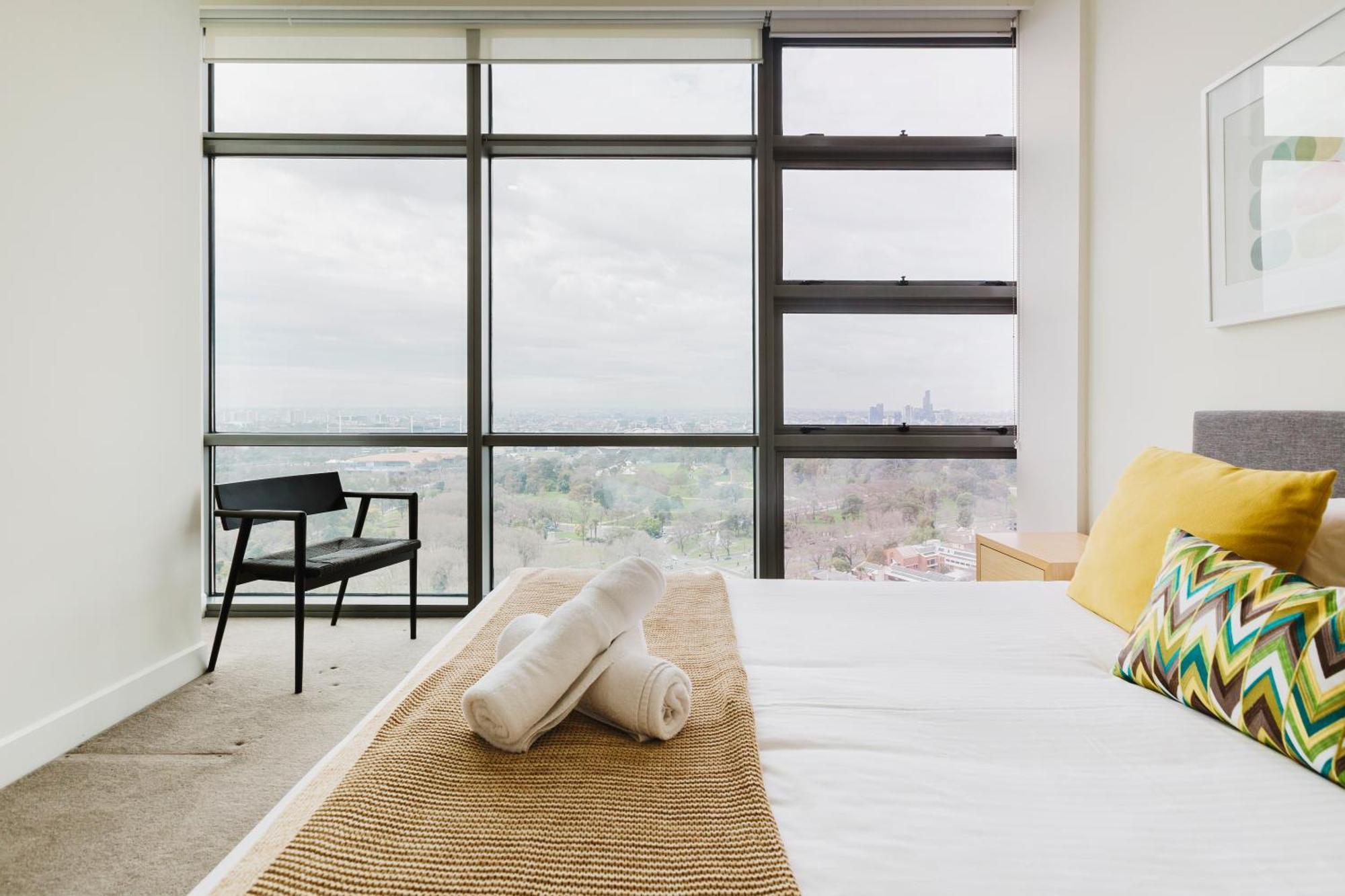 Luxurious Enormous 5brm Penthouse *