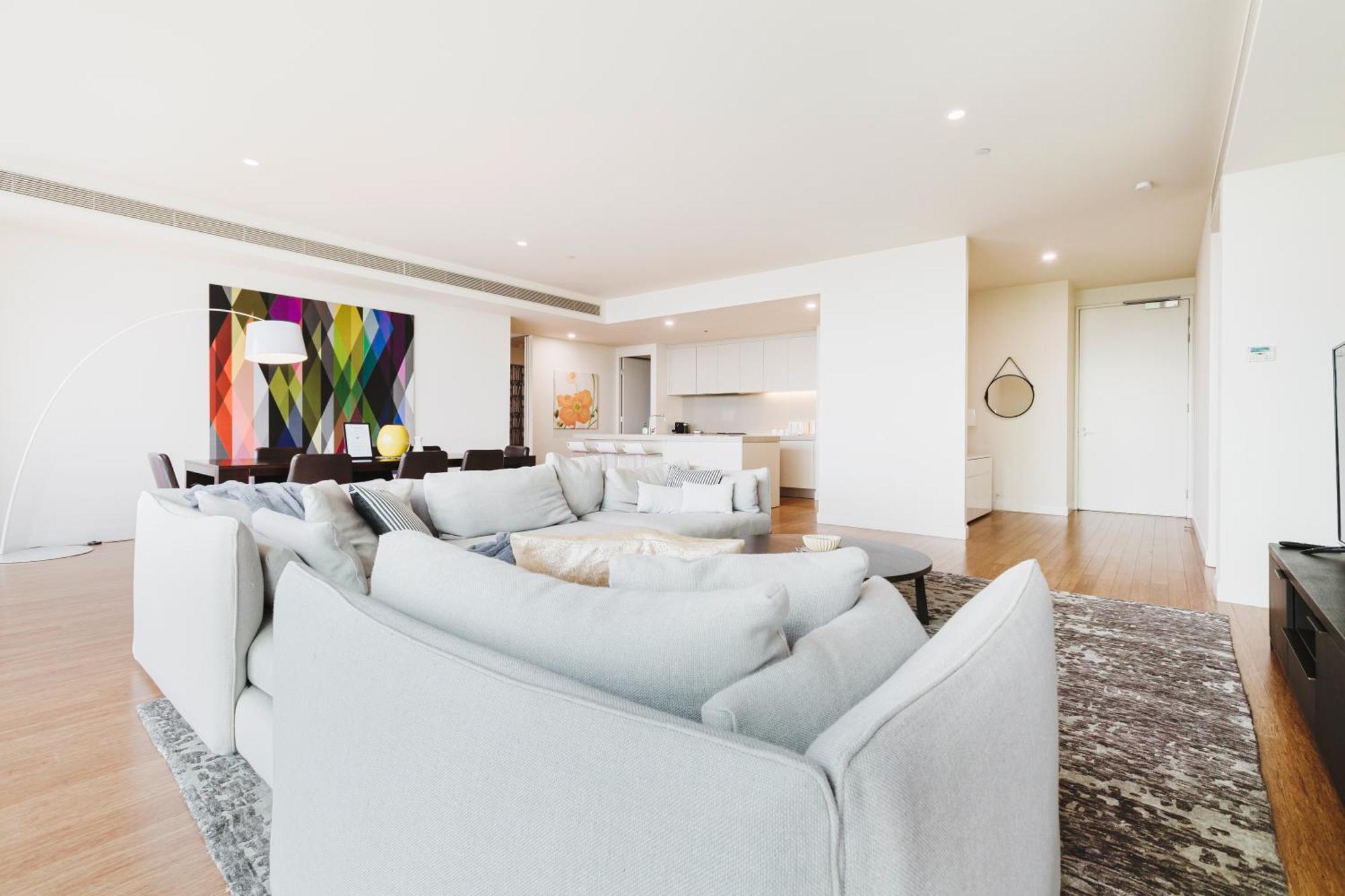 Apartment Luxurious Enormous 5brm Penthouse *