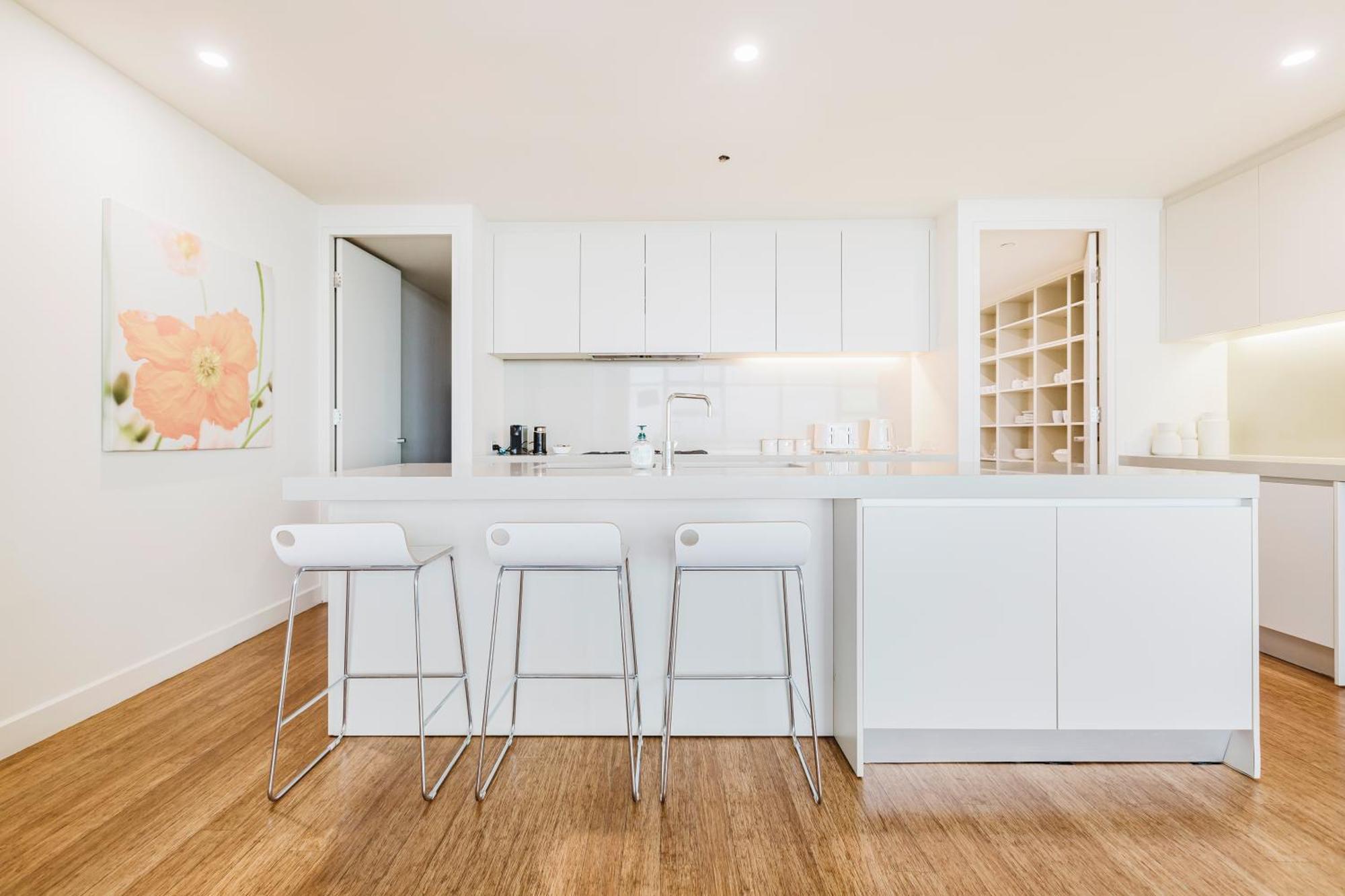 Luxurious Enormous 5brm Penthouse *