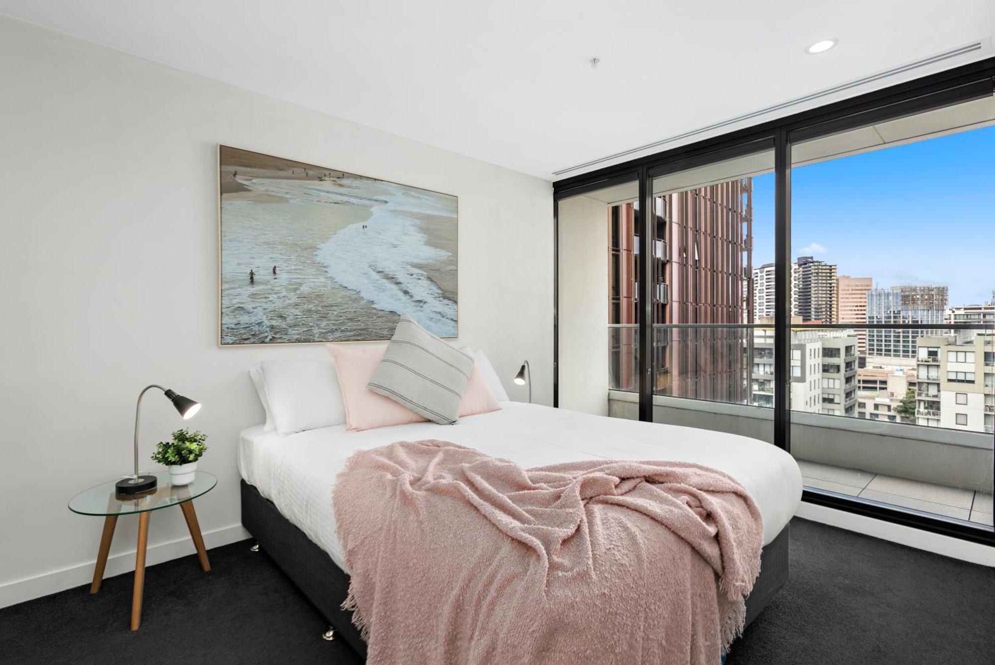 Complete Host Sunday Apartment Melbourne