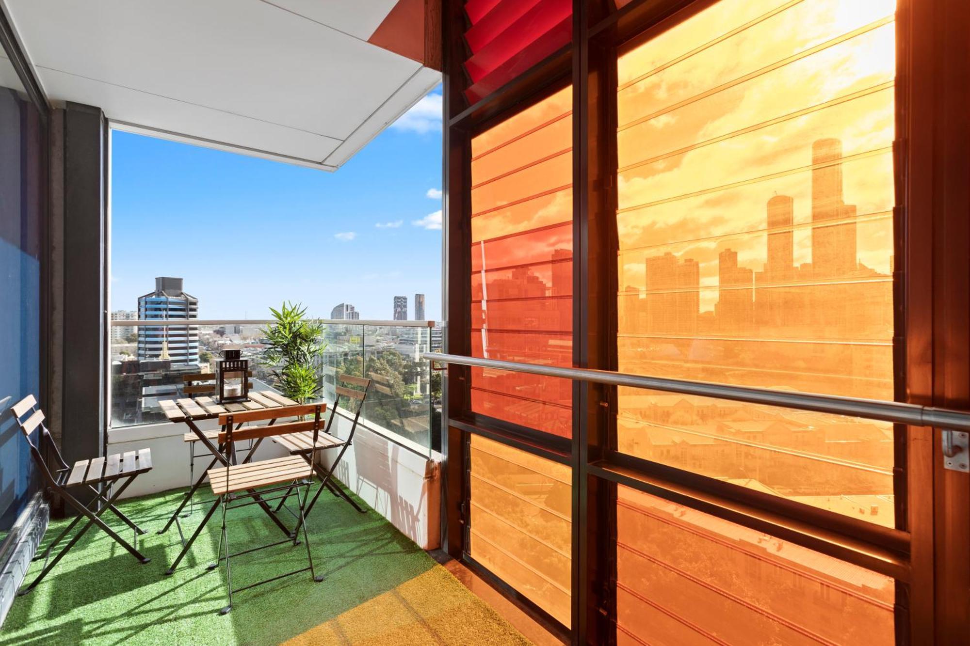 Apartment Complete Host Sunday Melbourne
