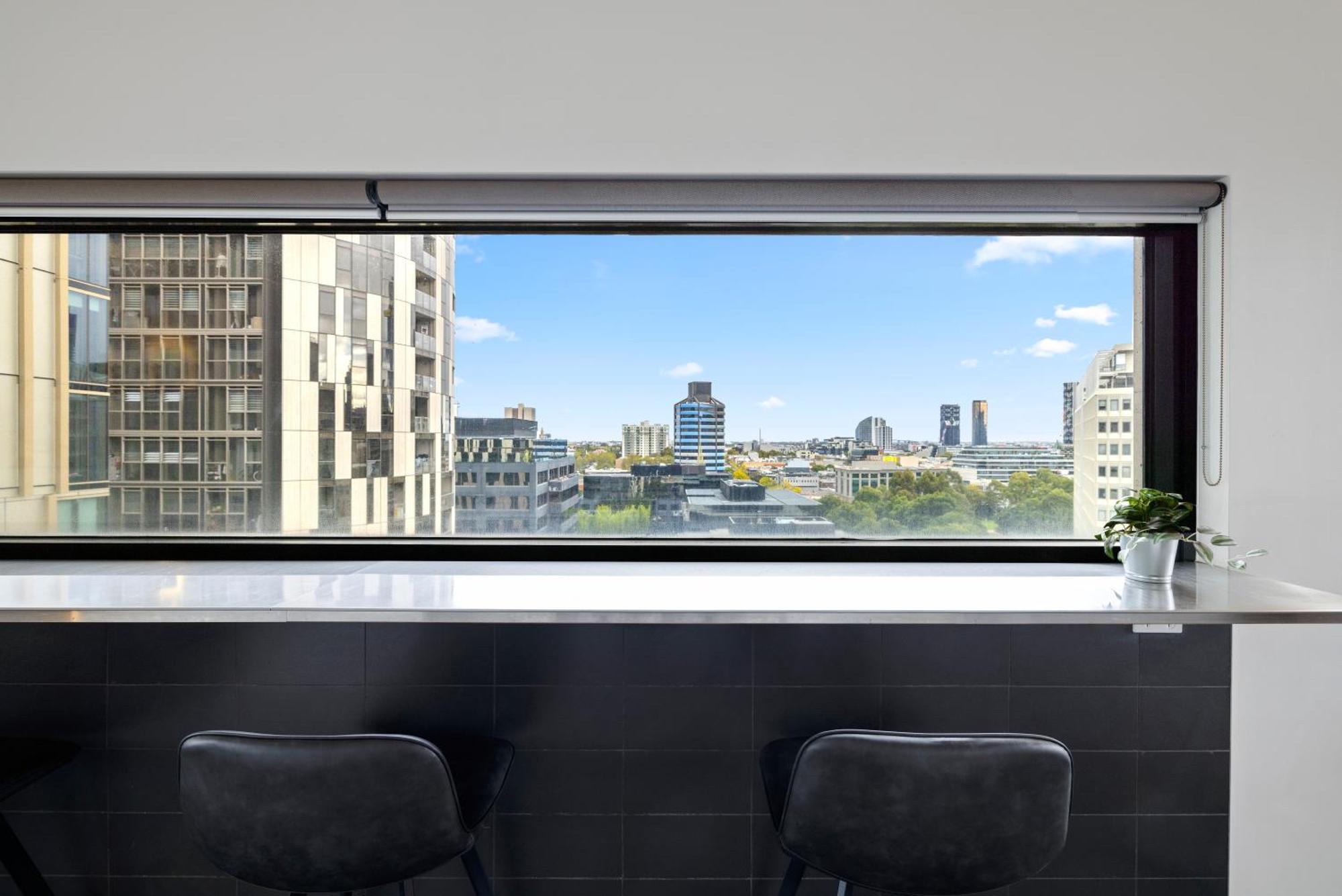 Complete Host Sunday Melbourne