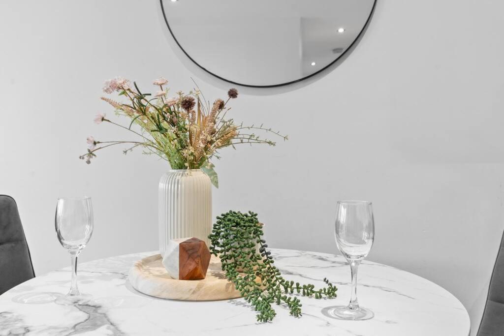 Apartment Hidden Gem At Caulfield Park