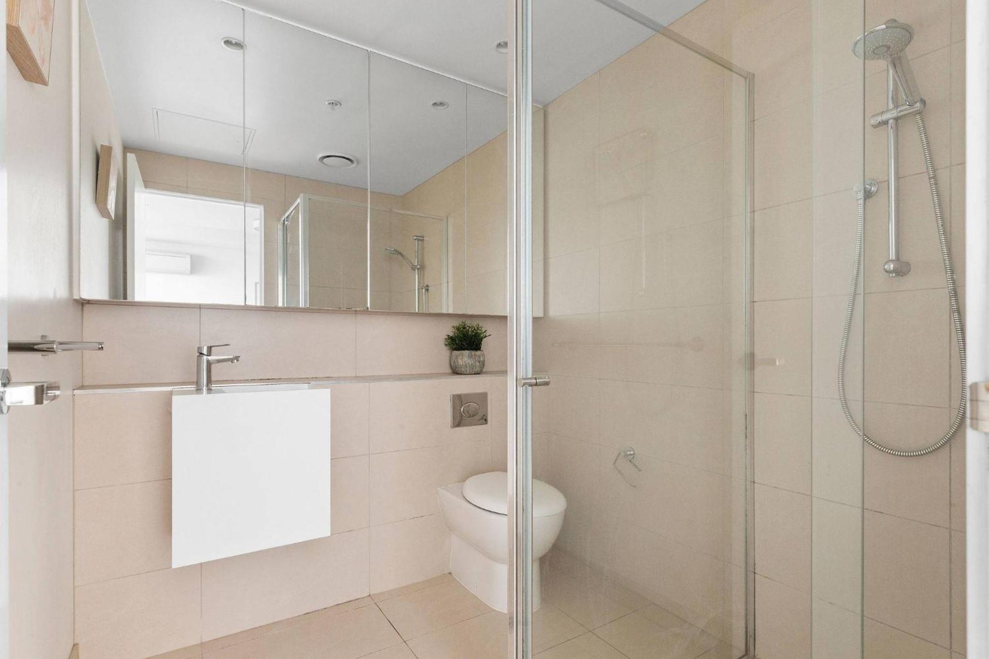 A Cozy 2br Next To The Yarra River