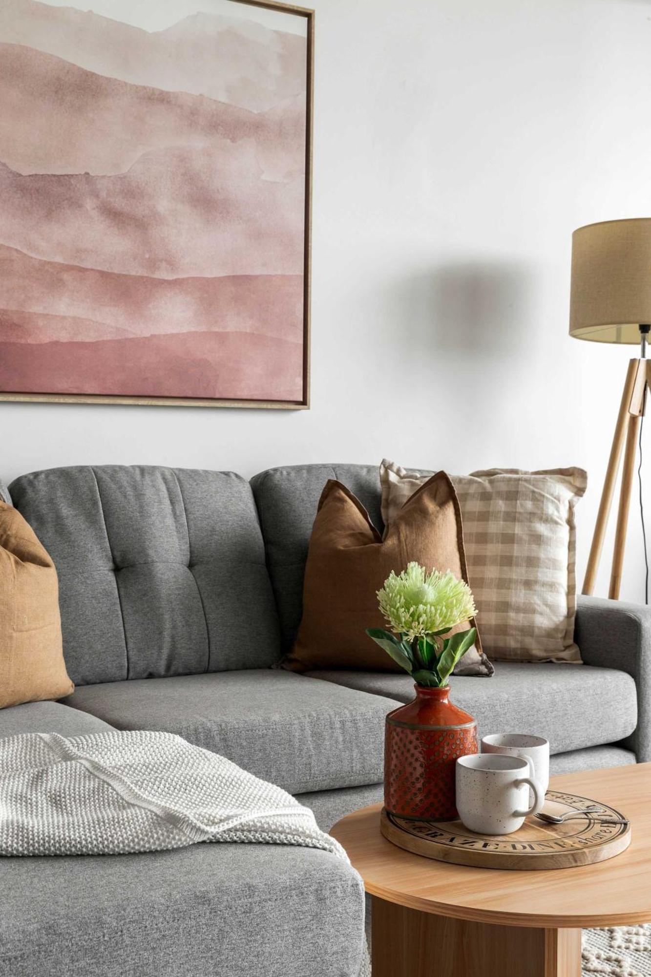 A Cozy 2br Next To The Yarra River Apartment