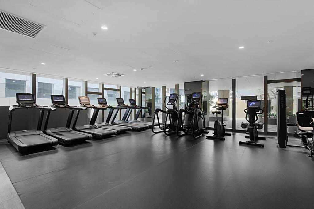 Apartment Graceful 2 Bed 2 Bath Near Cbd Tf704a24 *