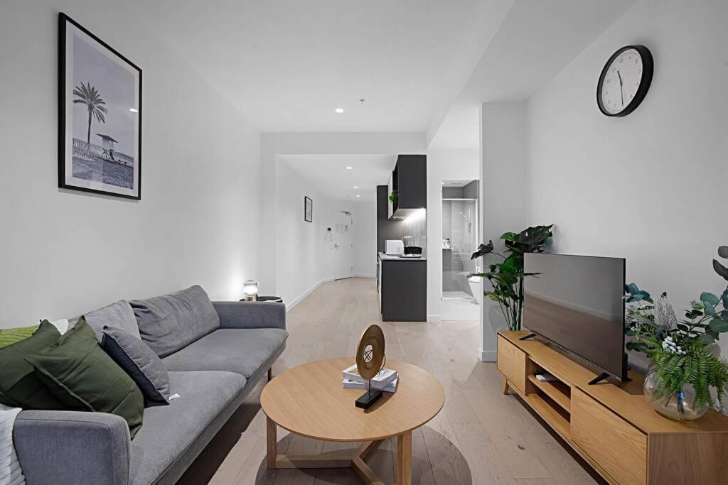 Apartment Graceful 2 Bed 2 Bath Near Cbd Tf704a24