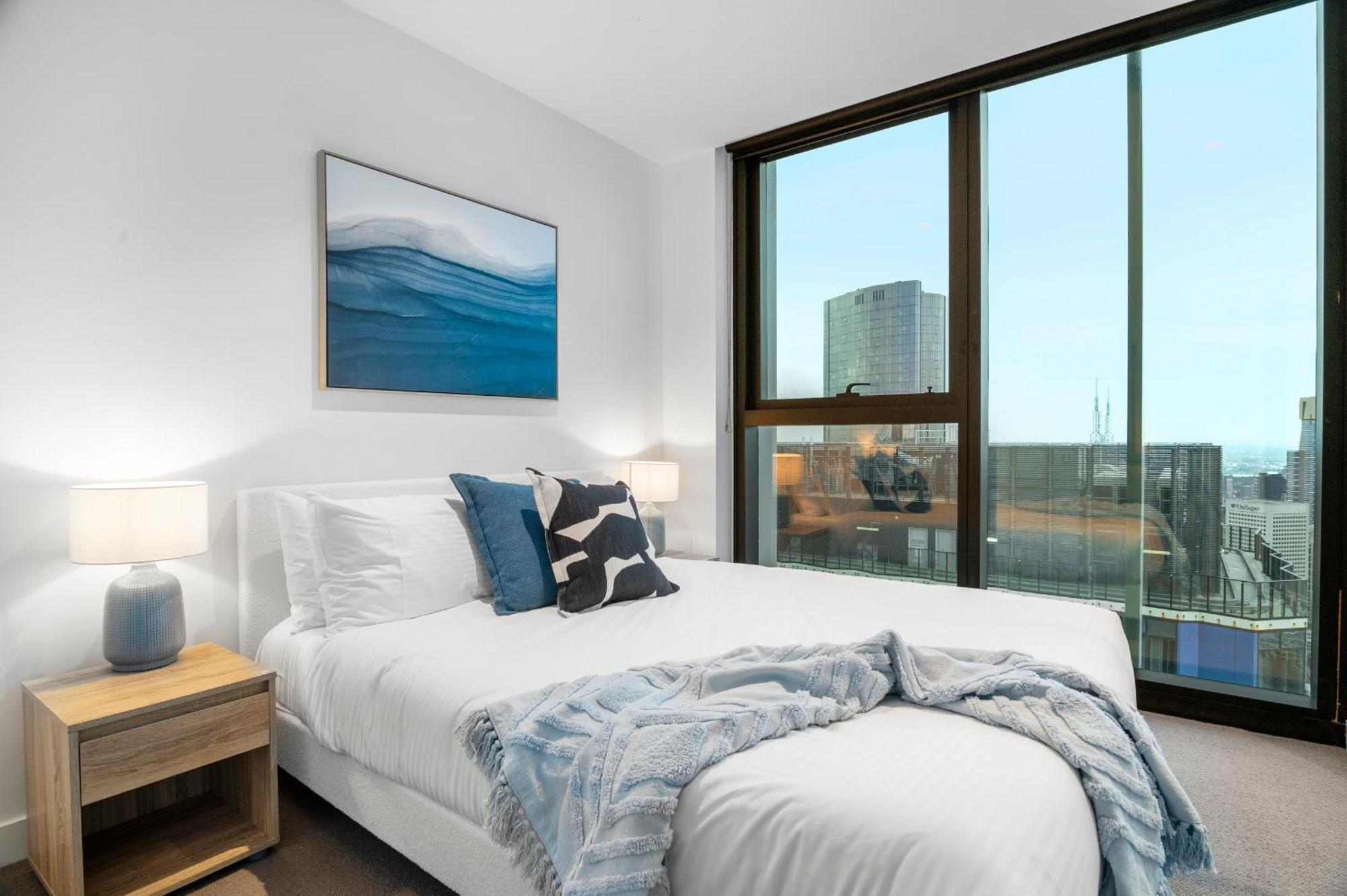 Gorgeous Views 70th Floor 3br With Pool And Gym * Melbourne